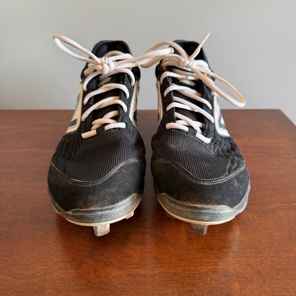 New Balance Fresh Foam Baseball Cleats Black Size 11.5 - Picture 4 of 7